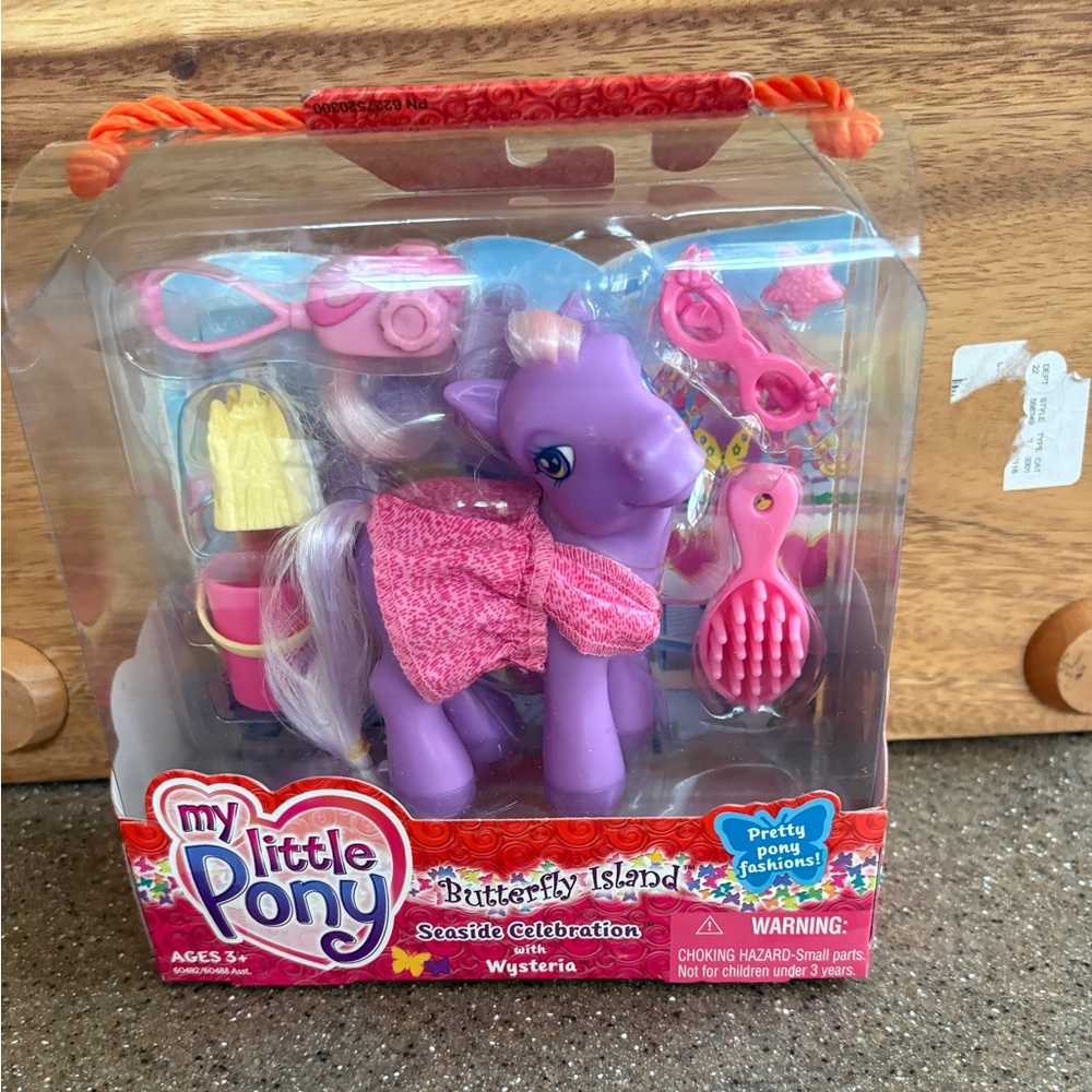 My Little Pony G3 Butterfly Island Seaside Celebration Wysteria